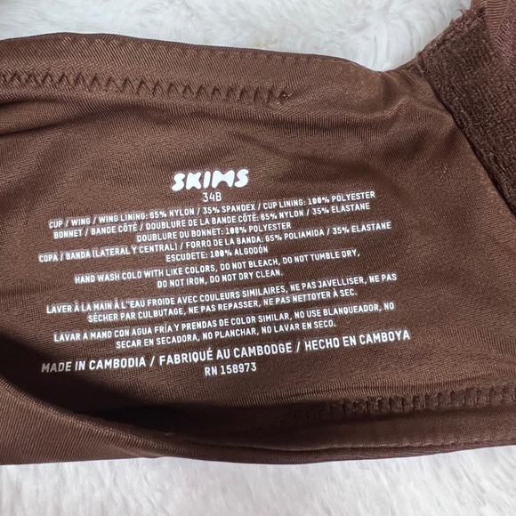SKIMS Smoothing Intimates Full Coverage Lightly Lined Bra Cocoa 34B BA-TSH-4655 - Picture 6 of 9